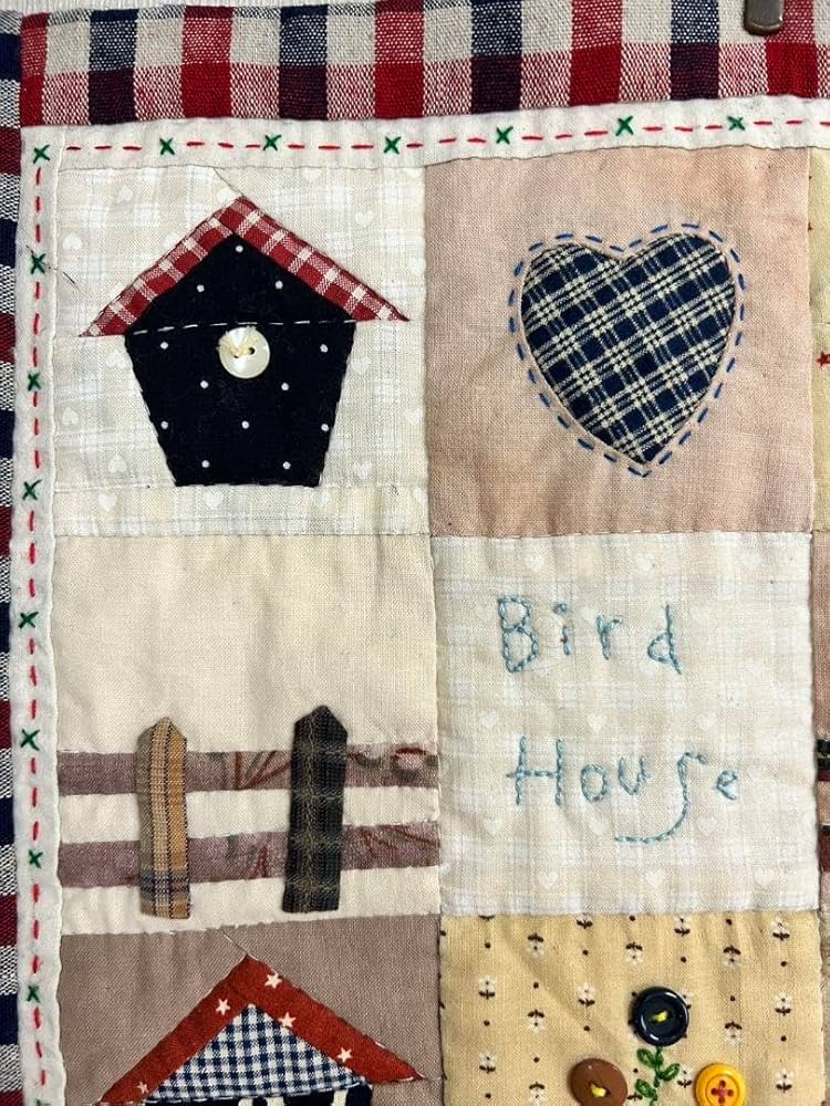 ハウスのパッチワークタペストリー　【54】 ハウスのパッチワークタペストリー 【54】 - メルカリ